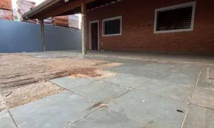 Casa com 2 dormitórios à venda, 139 m² por R$ 425.000,00 - São José - Paulínia/SP