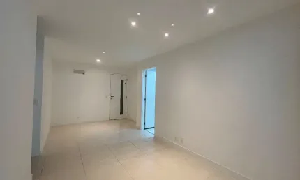 Apartamento novo de 2 quartos, suite, varanda e vaga