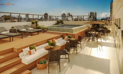 Lofts e apartamentos de 1 e 2 quartos com varanda e lazer.