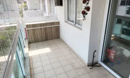 Apartamento de 3 quartos (1 reversível e 1 suite) vaga, garagem e lazer.