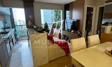 Apartamento climatizado a venda totalmente mobiliado com 2 dorms em Alphaville