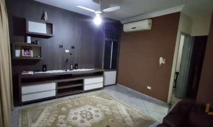 Vendo casa no Jardim Europa fundo da faculdade UNIC em Cuiabá MT