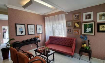 VENDO - Sobrado no bairro Jardim Costa do Sol (Shangri-la) em Cuiabá MT