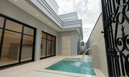 VENDO CASA NEOCLÁSSICA no Condomínio Belvedere 2 – Cuiabá/MT
