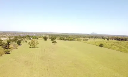 Vendo Área Industrial  de 100.000m² no Distrito Industrial de Cuiabá/MT