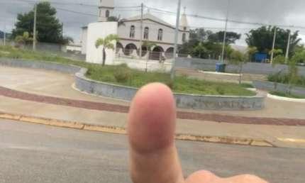 Vendo terreno de esquina no Residencial Paineiras 1 em Capela do Alto SP