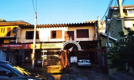 Porto Nobre vende Casa na Vila Jardim, próximo ao shopping Iguatemi