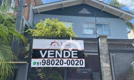 Linda casa 3 dormitórios á venda no Jardim Planalto