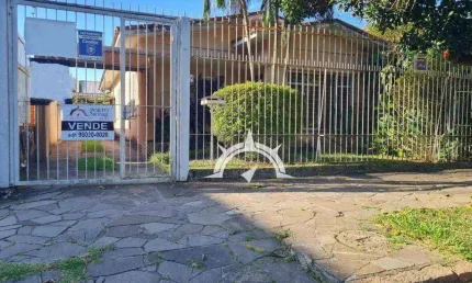 Casa com 3 quartos à venda na Travessa José Rodrigues da Fonseca, 56, Vila Ipiranga, Porto Alegre, 150 m2 por R$ 650.000