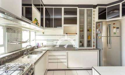Lindo Apartamento SEMI MOBILIADO à venda, 126 m² por R$ 620.000 - Praia de Belas - Porto Alegre/RS