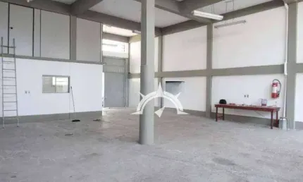 Pavilhão para alugar, 300 m² por R$ 6.000,00/mês - Navegantes - Porto Alegre/RS