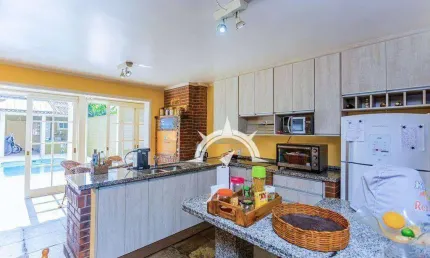 Casa com 3 dormitórios à venda, 275 m² por R$ 1.190.000,00 - Jardim Sabará - Porto Alegre/RS