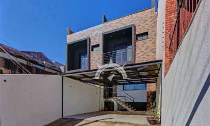 Sobrado com 3 dormitórios à venda, 210 m² por R$ 950.000,00 - Chacara das Pedras - Porto Alegre/RS