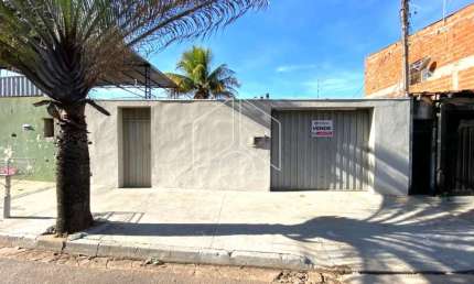 Casa com 2 quartos à venda na Rua Henrique Dias De 1032/1033 Ao Fim, 100180, Parque das Acácias, Marília