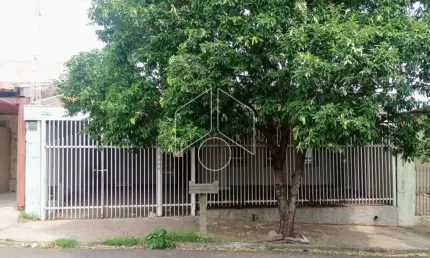 Casa com 3 quartos à venda na Rua Gildo Bonatto, 40373, Jardim Planalto, Marília