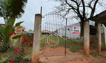 Chácara / sítio com 3 quartos à venda na Av Ipê Amarelo, Chacara Com Bar Na Frente, 90, Dirceu (Distrito de Marilia), Marília