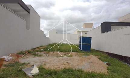 Terreno à venda na Avenida Doutor José Guimarães, 72, Jardim América, Marília