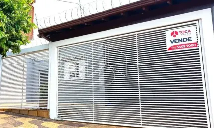 Casa com 3 quartos à venda na Rua Mato Grosso, 20780, Marília, Marília