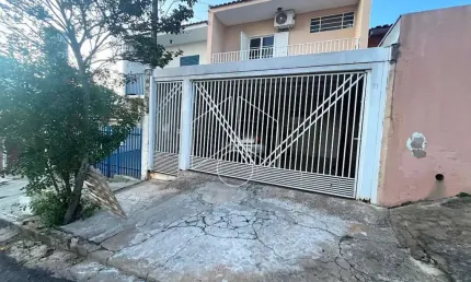 Casa com 3 quartos à venda na Rua Laurindo Fontana, Casa, 4164, Jardim Portal do Sol, Marília