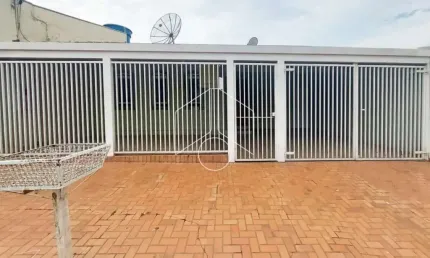 Casa com 3 quartos à venda na Avenida Mem De Sá, A, 10373, Núcleo Habitacional Nova Marília, Marília