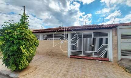 Casa com 3 quartos à venda na Rua Ézio Banzato, 10708, Núcleo Habitacional Nova Marília, Marília