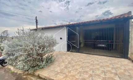 Casa com 2 quartos à venda na Avenida Fernando Botelho Vilella, 60993, Núcleo Habitacional Nova Marília, Marília