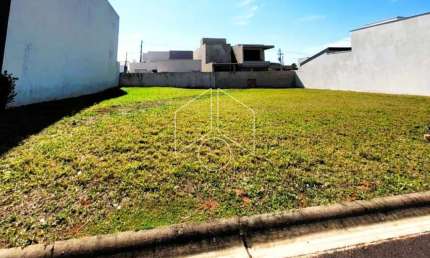 Terreno à venda na Avenida dos Jardins, Quadra L, 10078, Jardim Tangará, Marília, 299 m2 por R$ 340.000