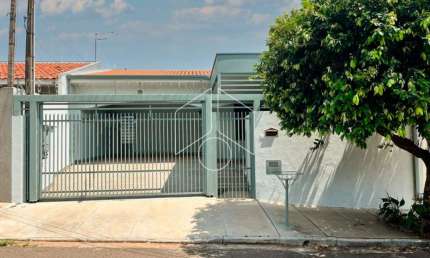 Casa com 3 quartos à venda na Rua Alexandre Guizardi, 20189, Jardim Pérola, Marília