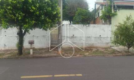 Terreno à venda na Rua Independência, 80156, Marília, Marília