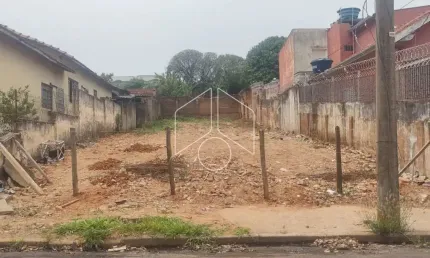 Terreno à venda na Rua Santa Cecília, 100158, Alto Cafezal, Marília