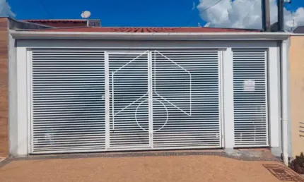 Casa com 3 quartos à venda na Rua José dos Santos, 7113, Jardim Adolpho Bim, Marília