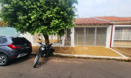 Casa com 3 quartos à venda na Rua João Patrocínio de Araújo, 50476, Jardim Guarujá, Marília