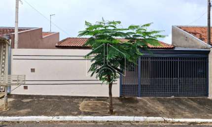 Casa com 3 quartos à venda na Rua Hernani Frangipani, 2140, Professor José Augusto da Silva Ribeiro, Marília