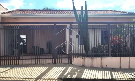 Casa com 3 quartos à venda na Rua Benedicto Nery de Barros, 30950, Jardim Acapulco, Marília
