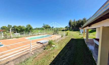 Chácara / sítio com 2 quartos à venda na Rua Lauro Aparecido Gervásio, 20263, Chácara de Recreio Letícia II (Padre Nóbrega), Marília