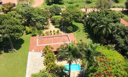 Chácara / sítio com 3 quartos à venda na Avenida José Paschoal Gervásio, 0, 20200, Sítios de Recreio Letícia (Padre Nóbrega), Marília