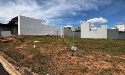 Terreno à venda na Rua Antônio Dantas, 20358, Jardim América, Marília