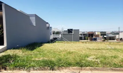 Terreno à venda na Avenida Doutor José Guimarães, 97, Jardim América, Marília