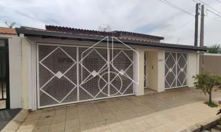 Casa com 3 quartos à venda na Rua Canadá, 0, 101133, Jardim Vitória, Marília