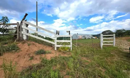 Chácara / sítio com 3 quartos à venda na Avenida Jóquei Clube, 83, Área Rural de Marília, Marília