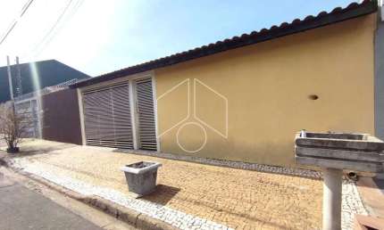 Casa com 2 quartos à venda na Rua Rosa Mestriner Rossi, 5073, Jardim Damasco II, Marília