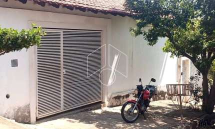Casa com 2 quartos à venda na Rua Erasmo Luiz Funari Da Silva, Casa, 10683, Conjunto Habitacional Monsenhor João Batista Toffoli, Marília