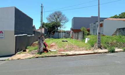 Terreno comercial à venda na Rua Lima e Costa, 100104, Boa Vista, Marília
