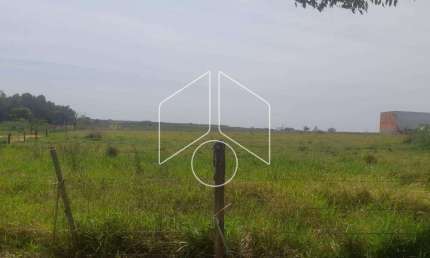 Terreno comercial à venda na Avenida Brasil, 71, Centro (Lácio), Marília