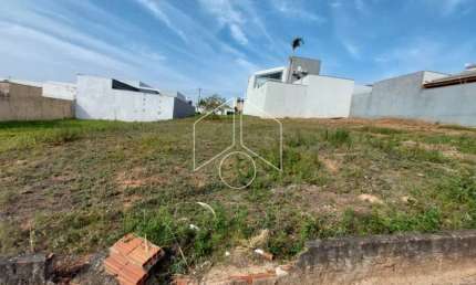 Terreno comercial à venda na Rua Maria Ilza Rosa Cunha de Azevedo, 67, Jardim Florença, Marília
