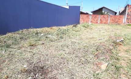Terreno comercial à venda na Rua Jaci Batista, 56, Padre Nóbrega, Marília
