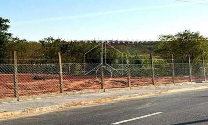 Terreno comercial à venda na Avenida Sigismundo Nunes de Oliveira, 55, Jardim Nazareth, Marília