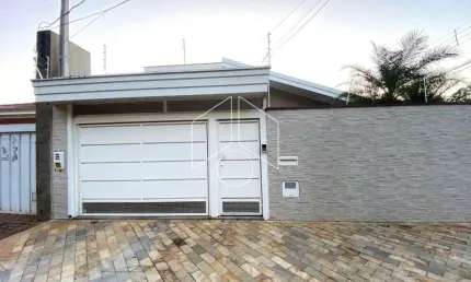 Casa com 3 quartos à venda na Rua Cincinatina, 20961, Jardim Maria Izabel, Marília
