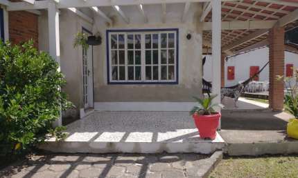 Casa com 2 quartos à venda na Rua Esmeralda Valladares, Itaipu, Niterói