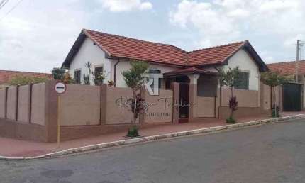 Casa com 3 quartos à venda no Centro, Agudos 
